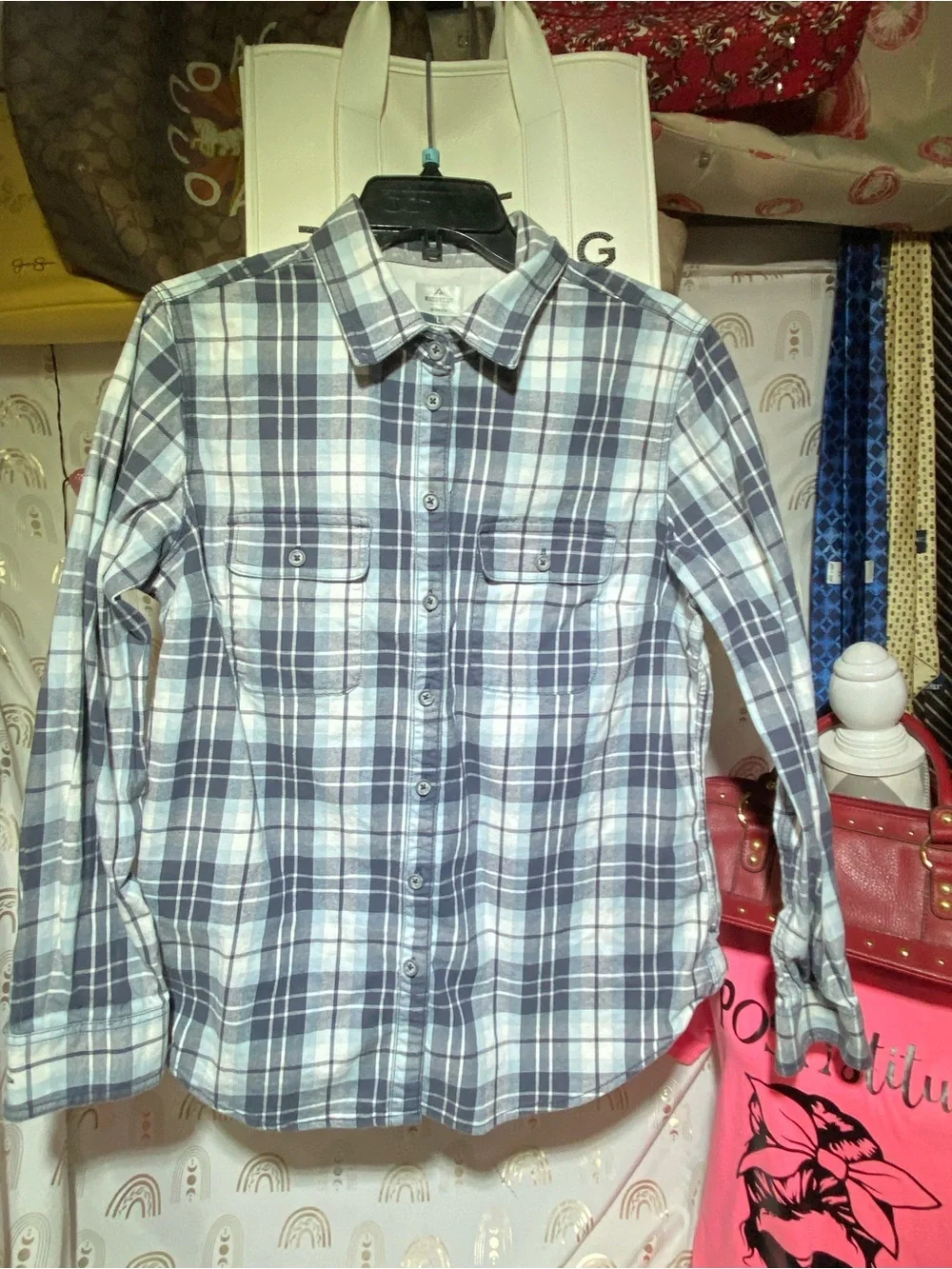 Classic Plaid Button-Down Shirt - Navy & White